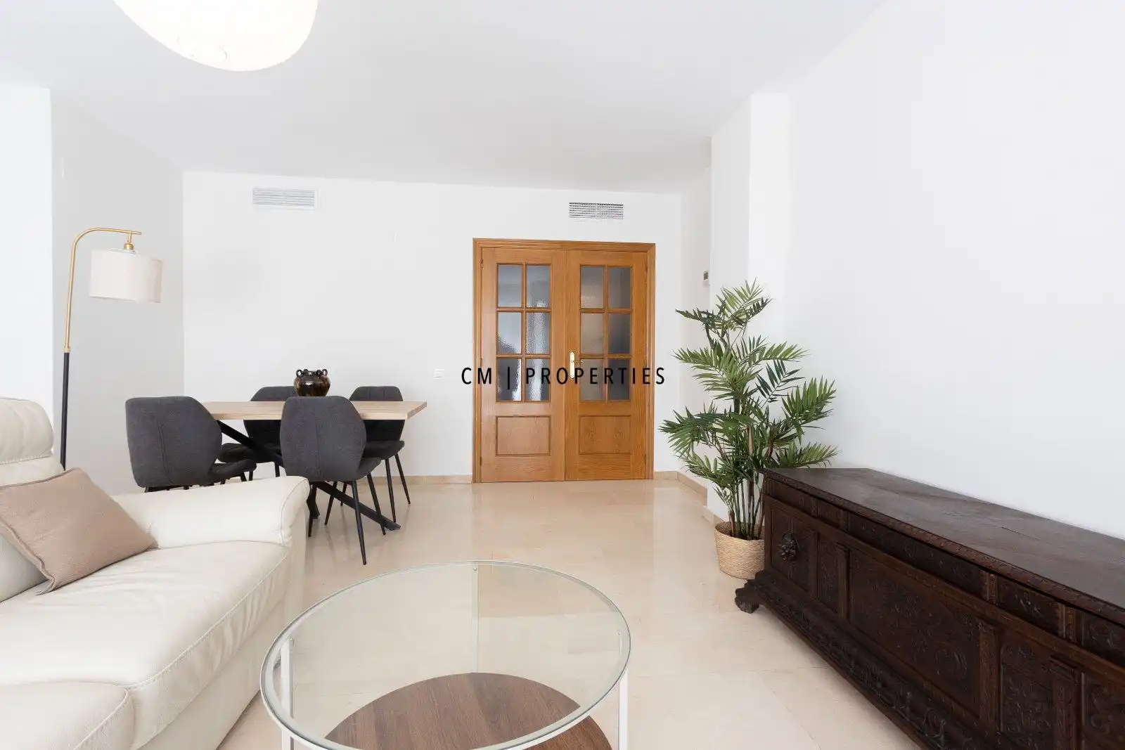 Sala de estar de Piso de alquiler en Valencia con Aire acondicionado, Calefacción y Terraza