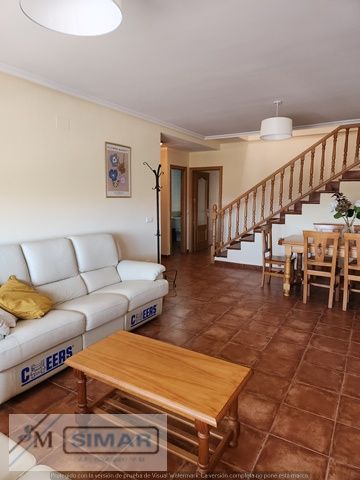 Duplex to rent in Subida del Hospital, 23, Santa Bárbara