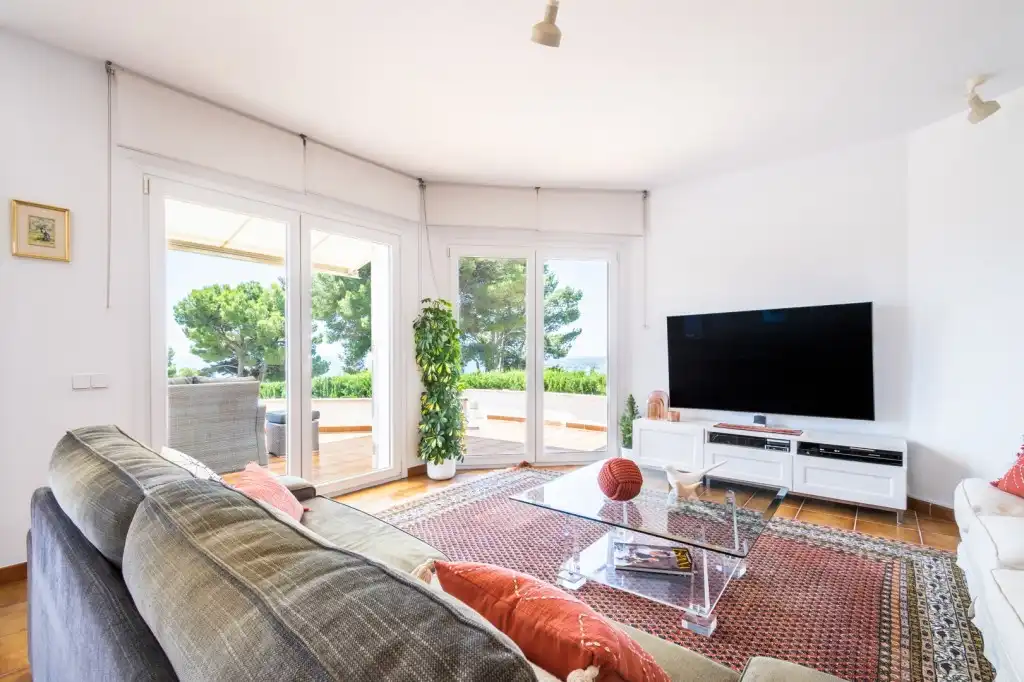 Living room of Houses for sale in Calvià  with Air Conditioner, Private garden and Terrace