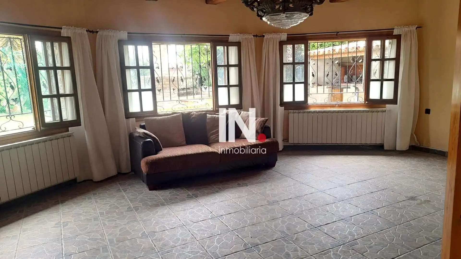 Sala d'estar de Casa o xalet en venda en Alpicat amb Calefacció i Jardí privat