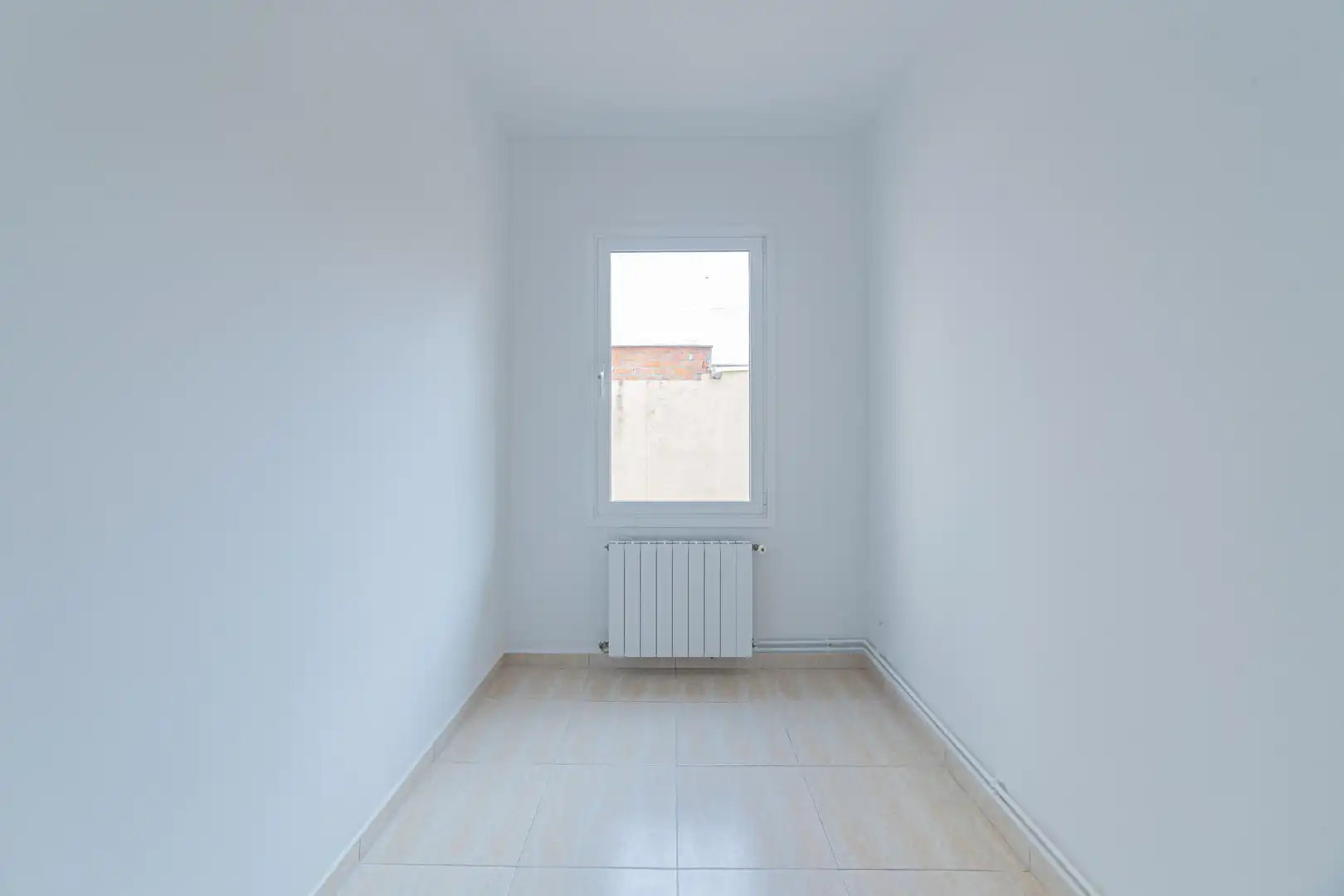 Dormitori de Apartament en venda en Barcelona amb Calefacció i Terrassa