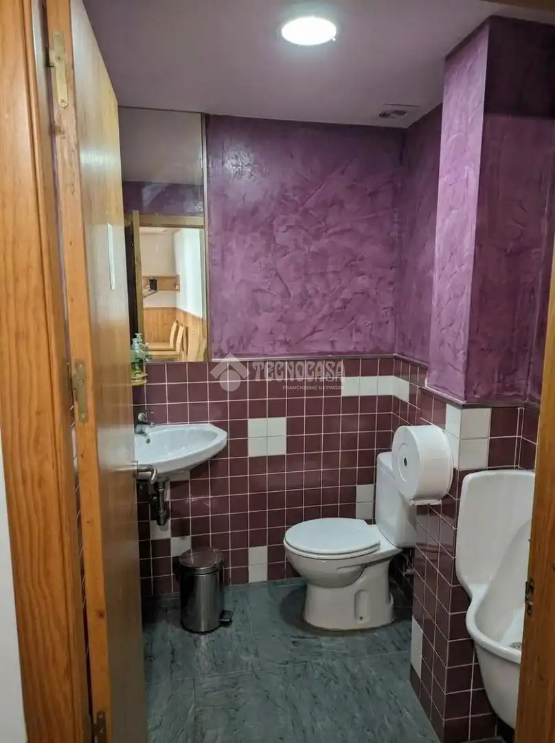 Bathroom of Flat for sale in Montilla, Córdoba