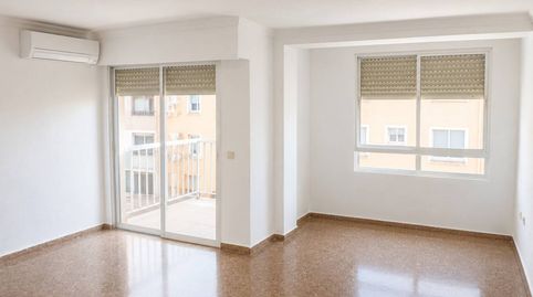 Amplio piso con ascensor, garaje y centrico en la mejor ubicacion de Xeraco, imatge 3