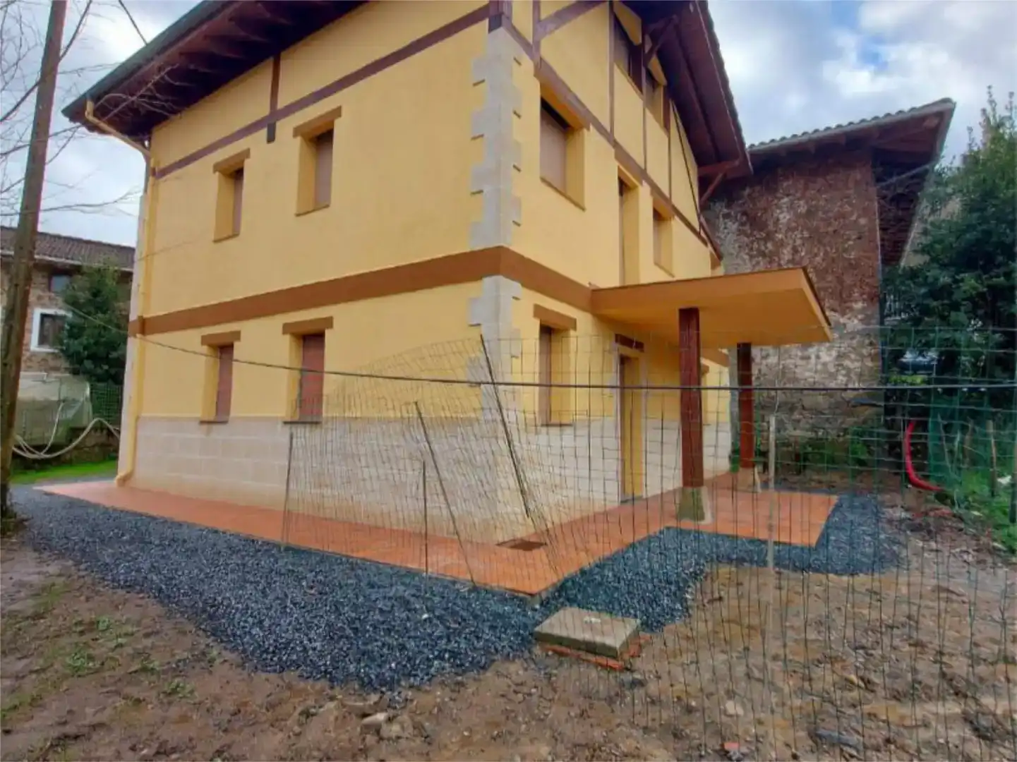 Vista exterior de Casa o chalet en venta en Zeanuri con Balcón