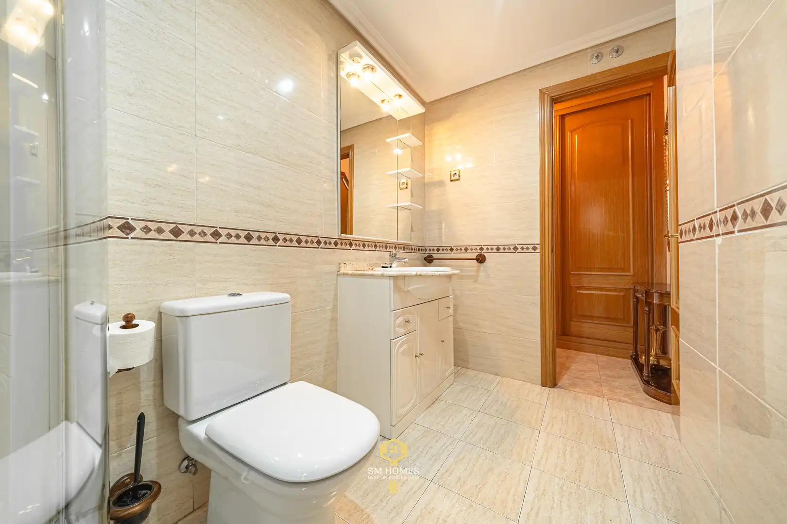Badezimmer von Wohnung zum Verkauf in Coslada mit Klimaanlage, Abstellraum und Ofen