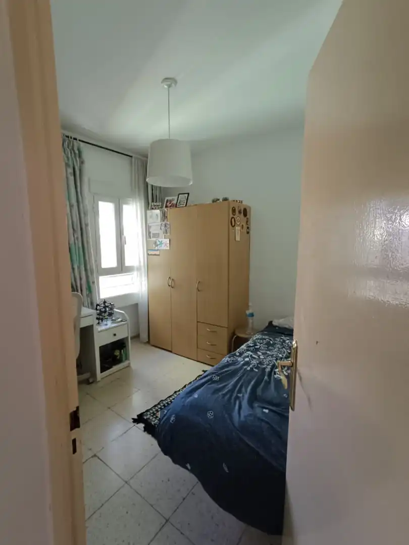 Habitación de Piso de alquiler en Granada con Calefacción, Terraza y Amueblado