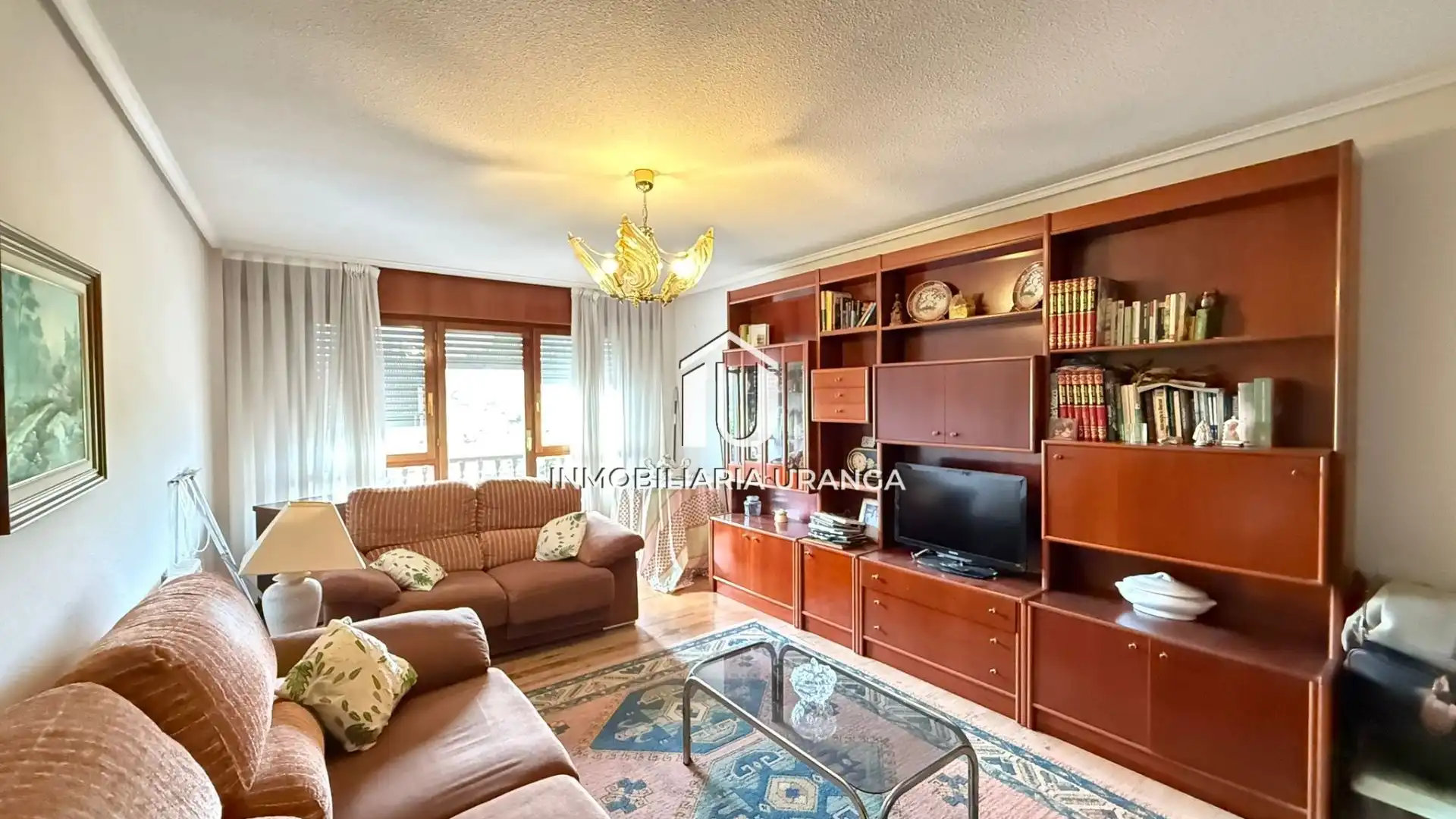 Sala de estar de Piso en venta en Escalante con Calefacción y Terraza