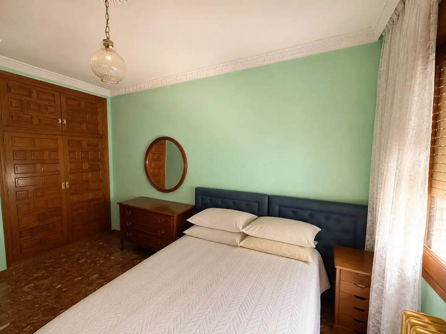 Dormitori de Casa o xalet en venda en Mont-roig del Camp amb Aire condicionat, Calefacció i Jardí privat
