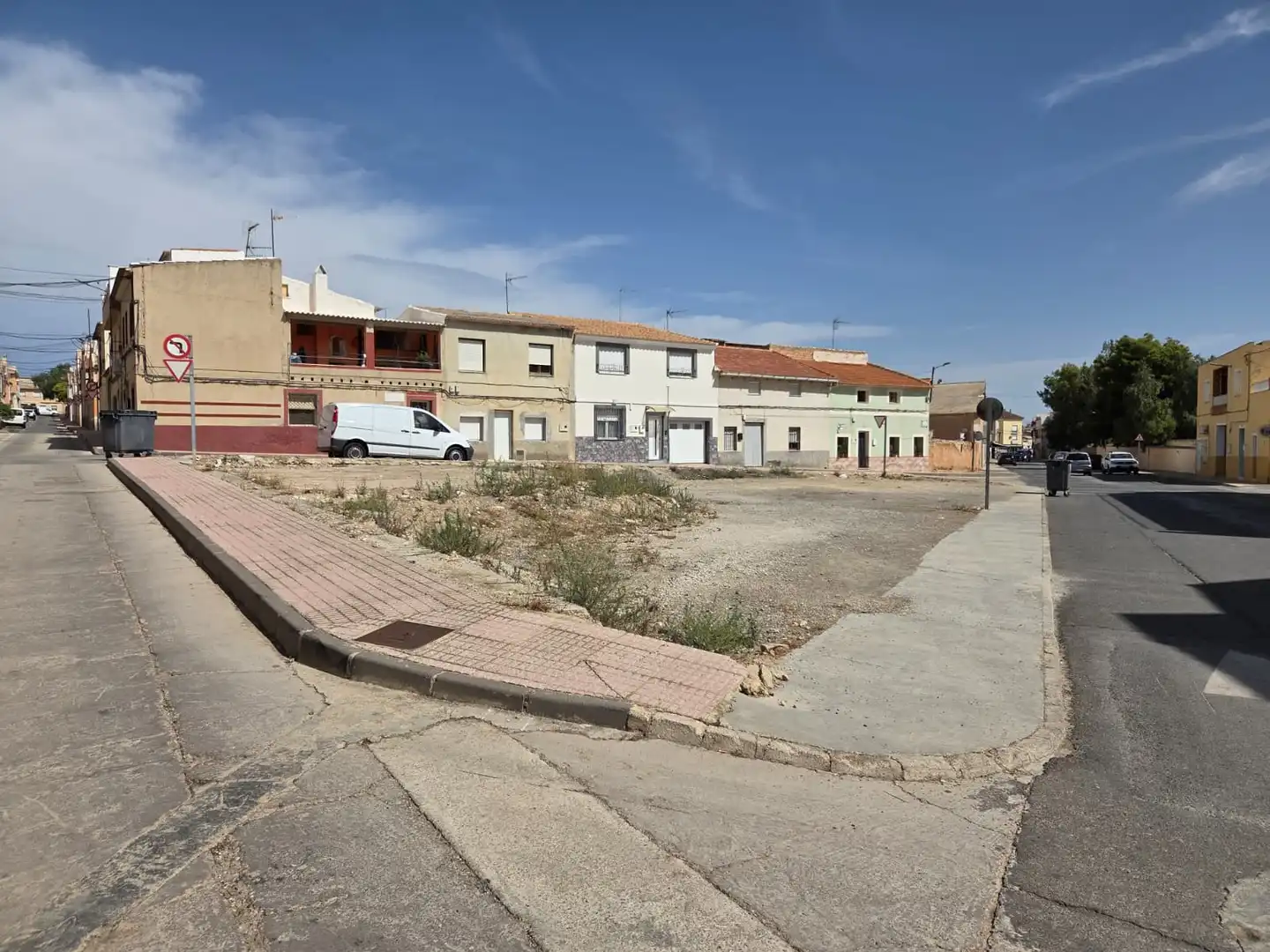 Residential land for sale in Calle del Río