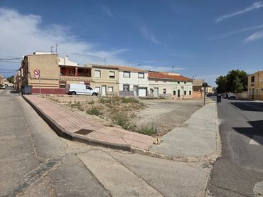 Terreny residencial en venda a Calle del Río