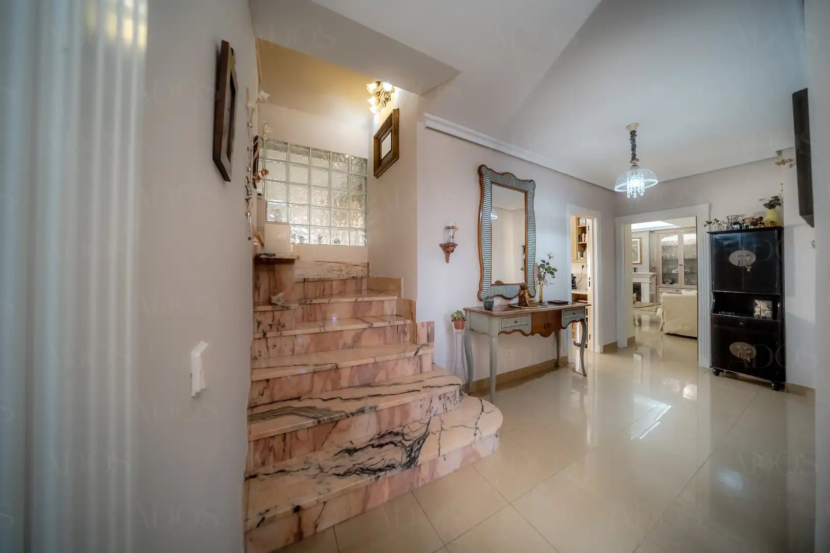 Houses for sale in Calle Fernando Casinello, Aguadulce Sur