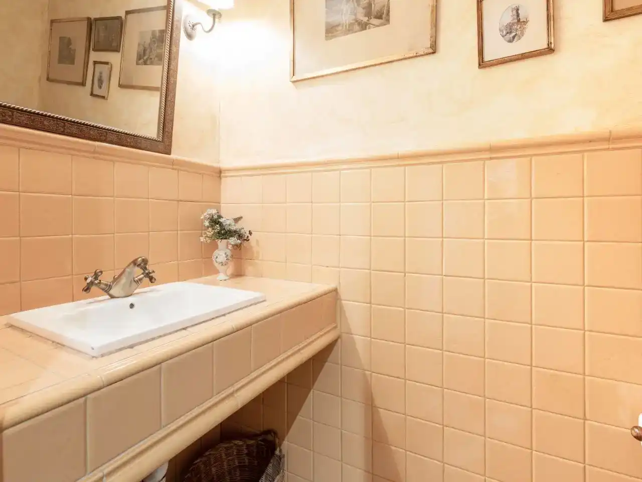 Bany de Casa adosada en venda en Madrid amb Aire condicionat, Jardí privat i Parquet