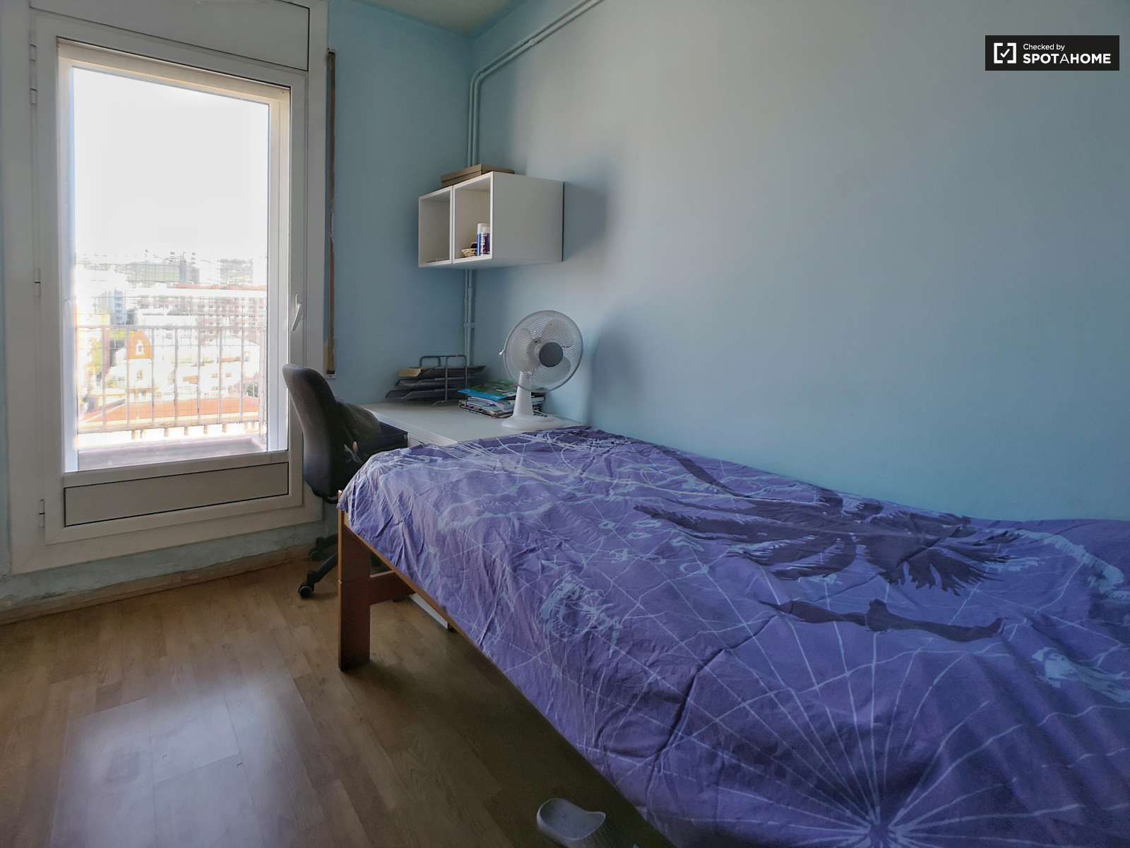 Flat to share in Barri de les Corts