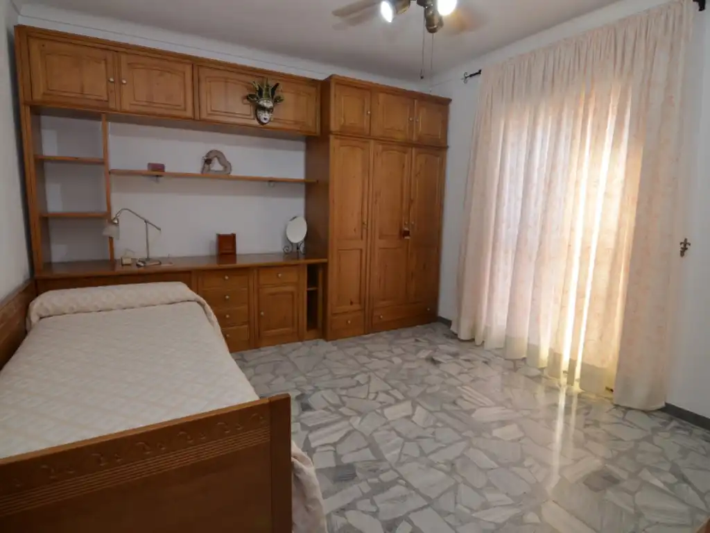 Wohnung zur Miete in Calle Francisco Rivera Paquirri, San José de la Rinconada