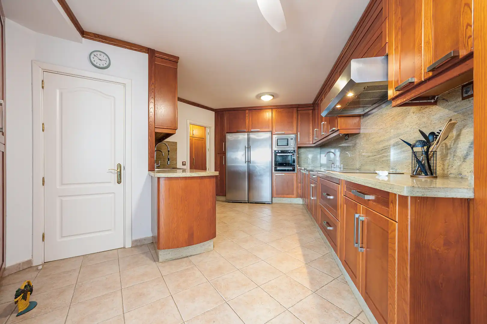 Cocina de Casa o chalet en venta en San Bartolomé de Tirajana con Aire acondicionado, Jardín privado y Terraza