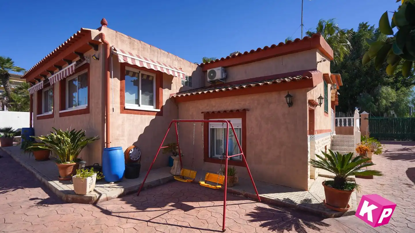 House with pool for sale in Ruinas De Petra, imagen 2