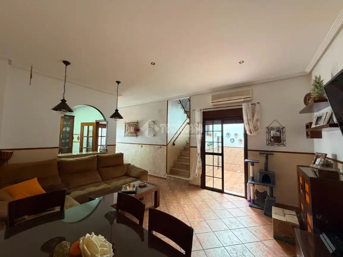 Casa adosada en venta en Isla Cristina Ciudad