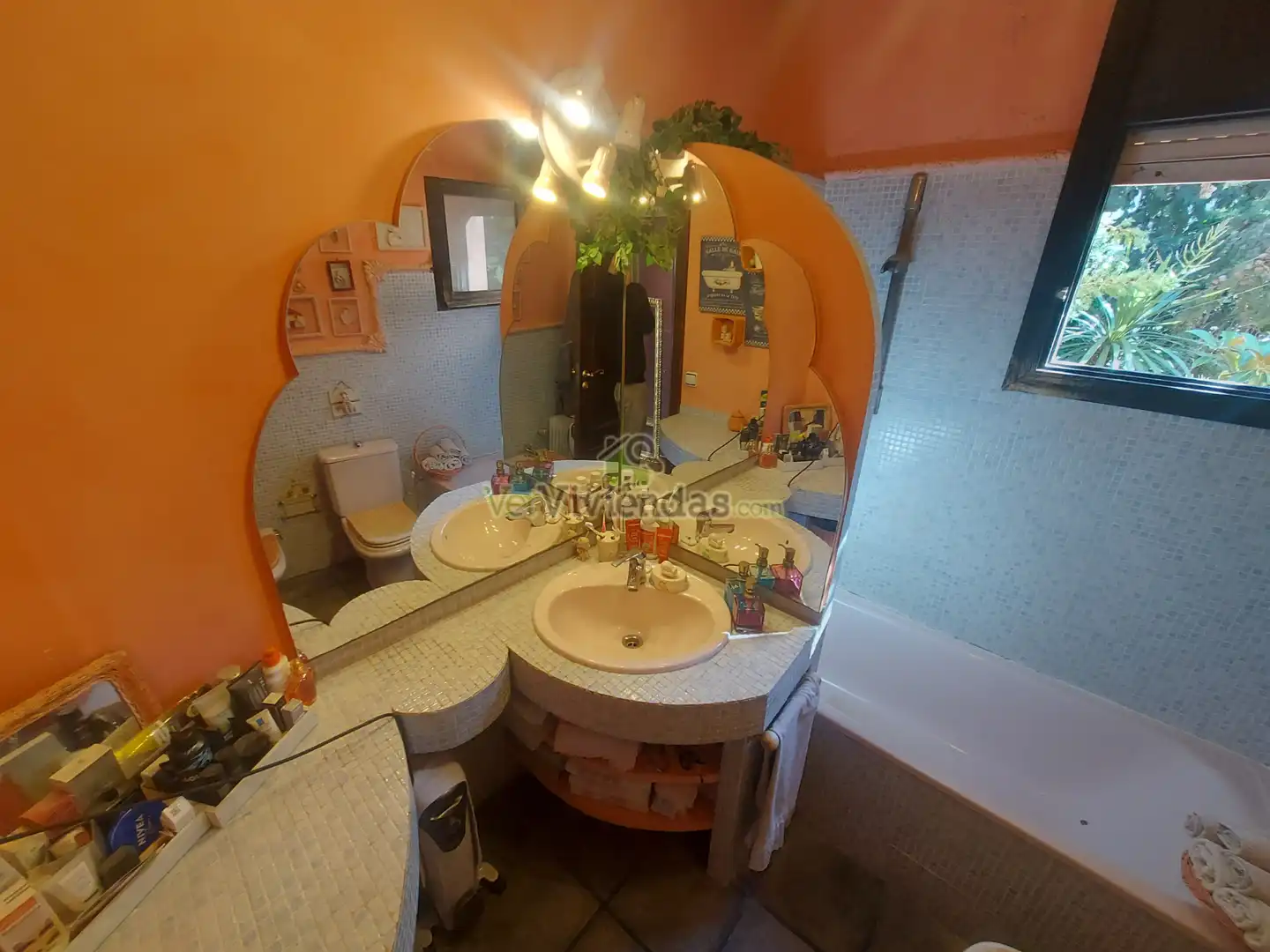 Baño de Casa o chalet en venta en Vallirana con Calefacción, Jardín privado y Terraza