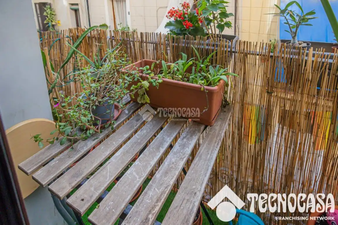 Appartamento con balcone in vendita a Ciutat Vella, imagen 17