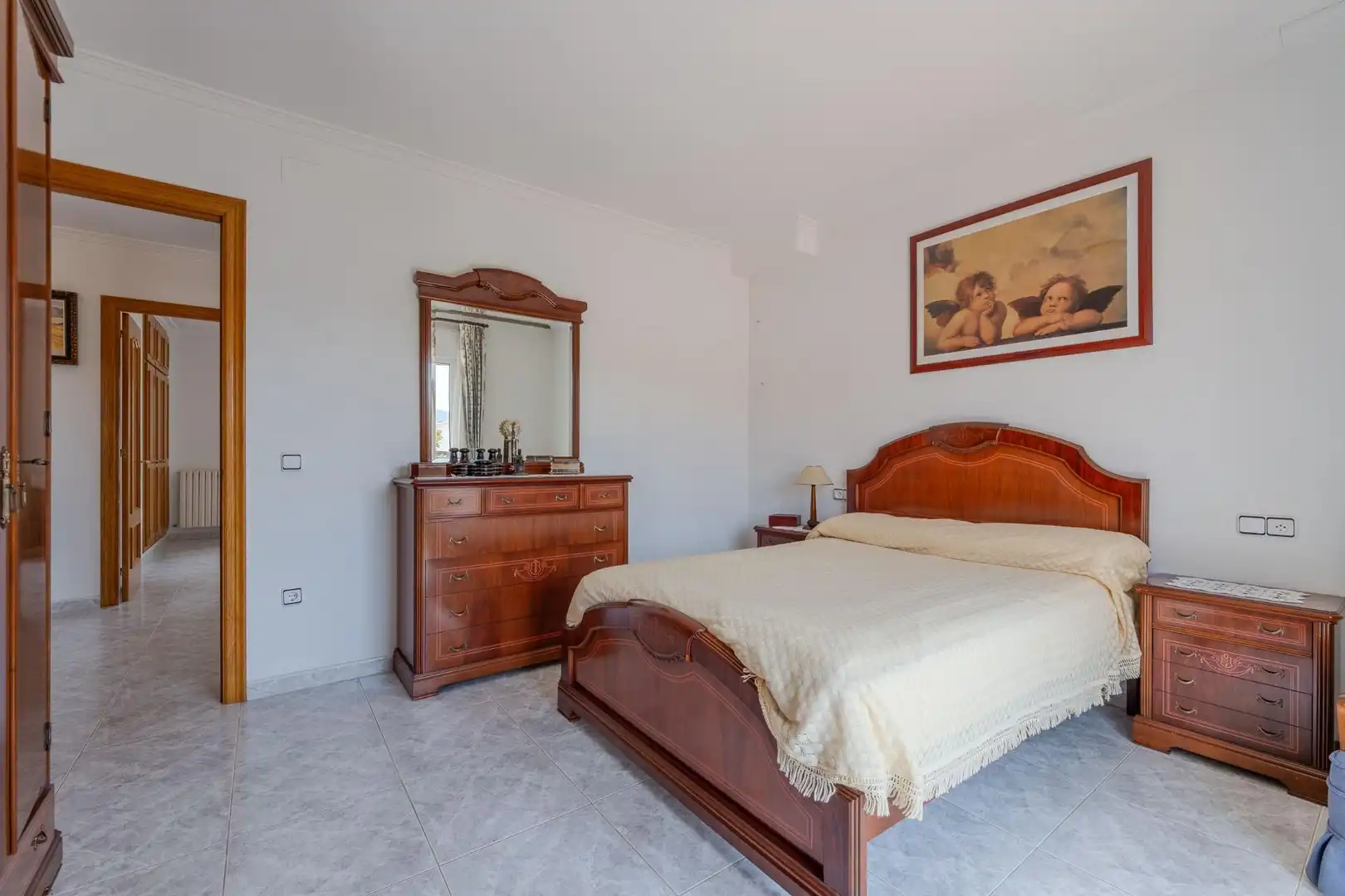 Dormitori de Casa o xalet en venda en Porqueres amb Calefacció, Jardí privat i Balcó