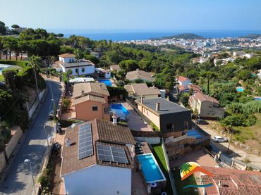 Casa con piscina in vendita a Roca Grossa