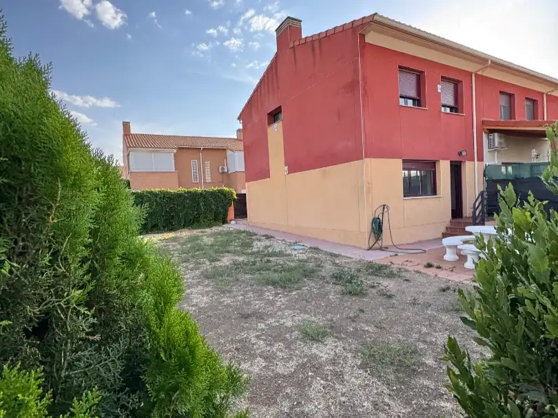 Adossat amb jardí en venda a Profesor Manuel criado del val 2, imagen 28