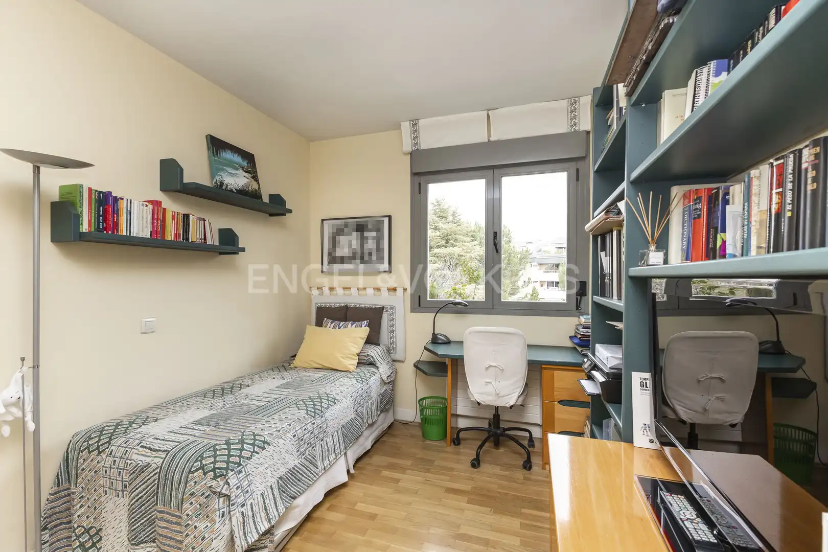 Schlafzimmer von Maisonette zur Miete in La Moraleja mit Klimaanlage, Heizung und Privatgarten