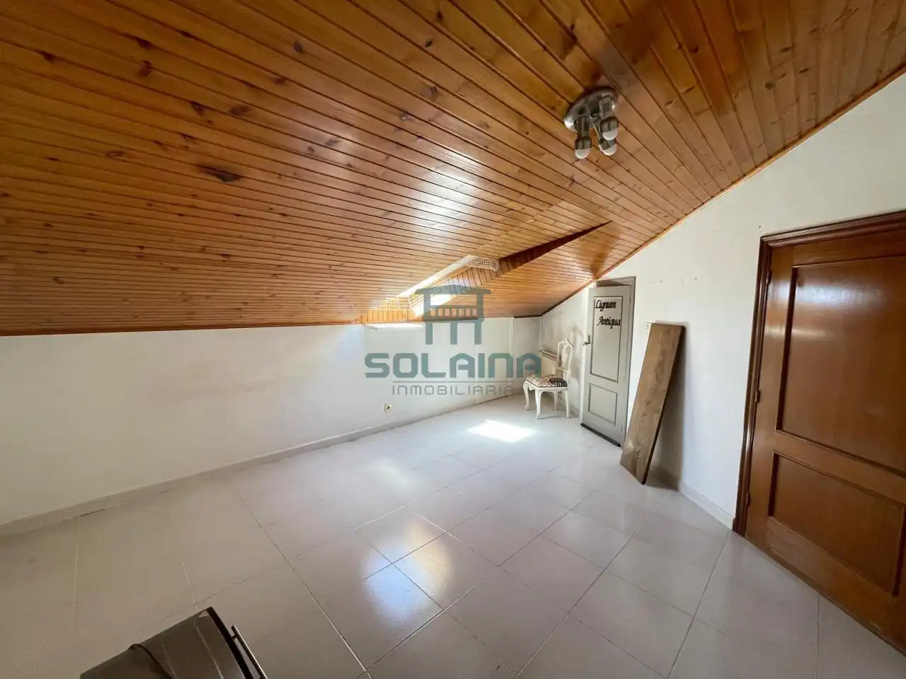 Piso en venta en Ourense Capital  con Calefacción y Balcón
