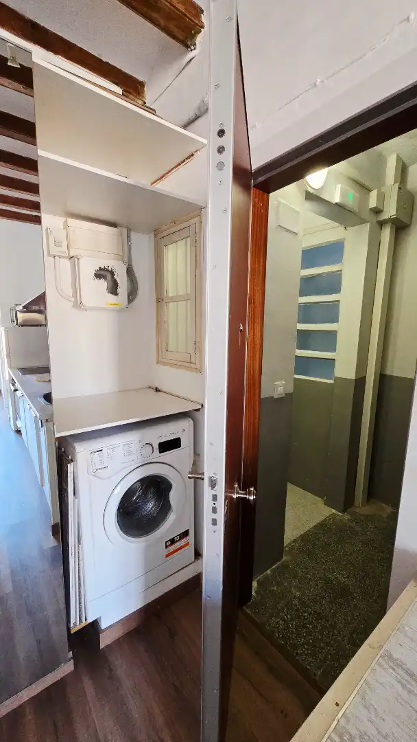 Bathroom of Flat for sale in Barcelona  with Air Conditioner, Heating and Parquet flooring