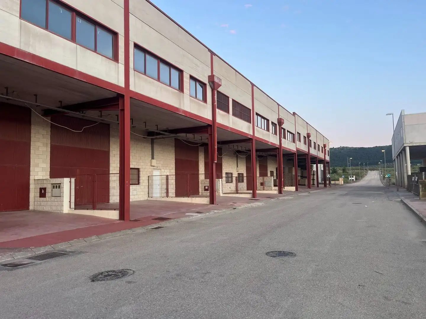Vista exterior de Local de lloguer en Mollina