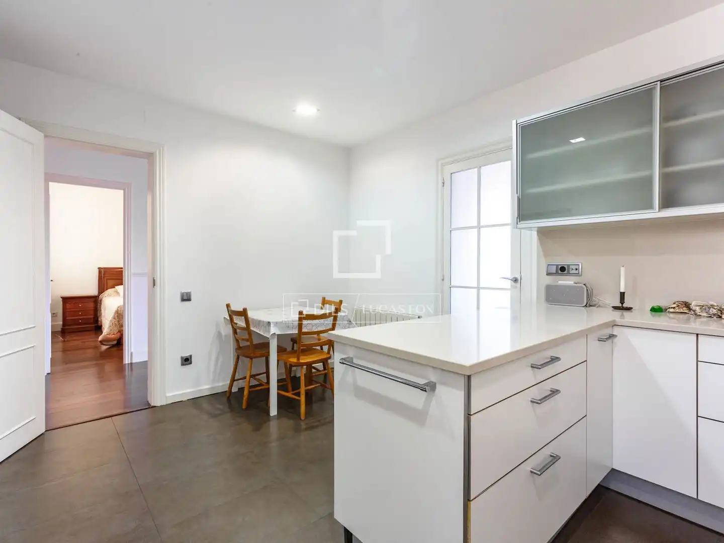 Kitchen of Flat for sale in Barcelona  with Air Conditioner, Heating and Terrace