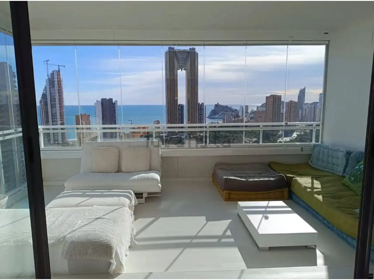 Mini appartamento con terrazza in vendita a Via Parque