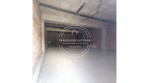 Foto 2 von Fabrikhallen zur Miete in Avenida Primero de Mayo, Tarifa ciudad, Tarifa