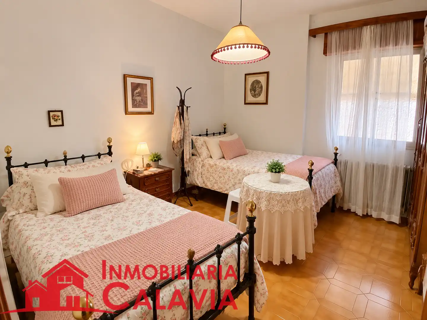 Piso con ascensor en venta en Calle Juan Francisco Chicharro 18, imagen 5