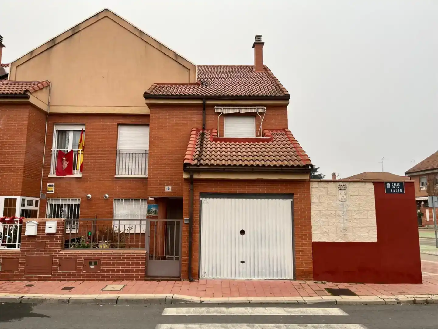 Vista exterior de Casa o xalet en venda en Medina del Campo amb Balcó