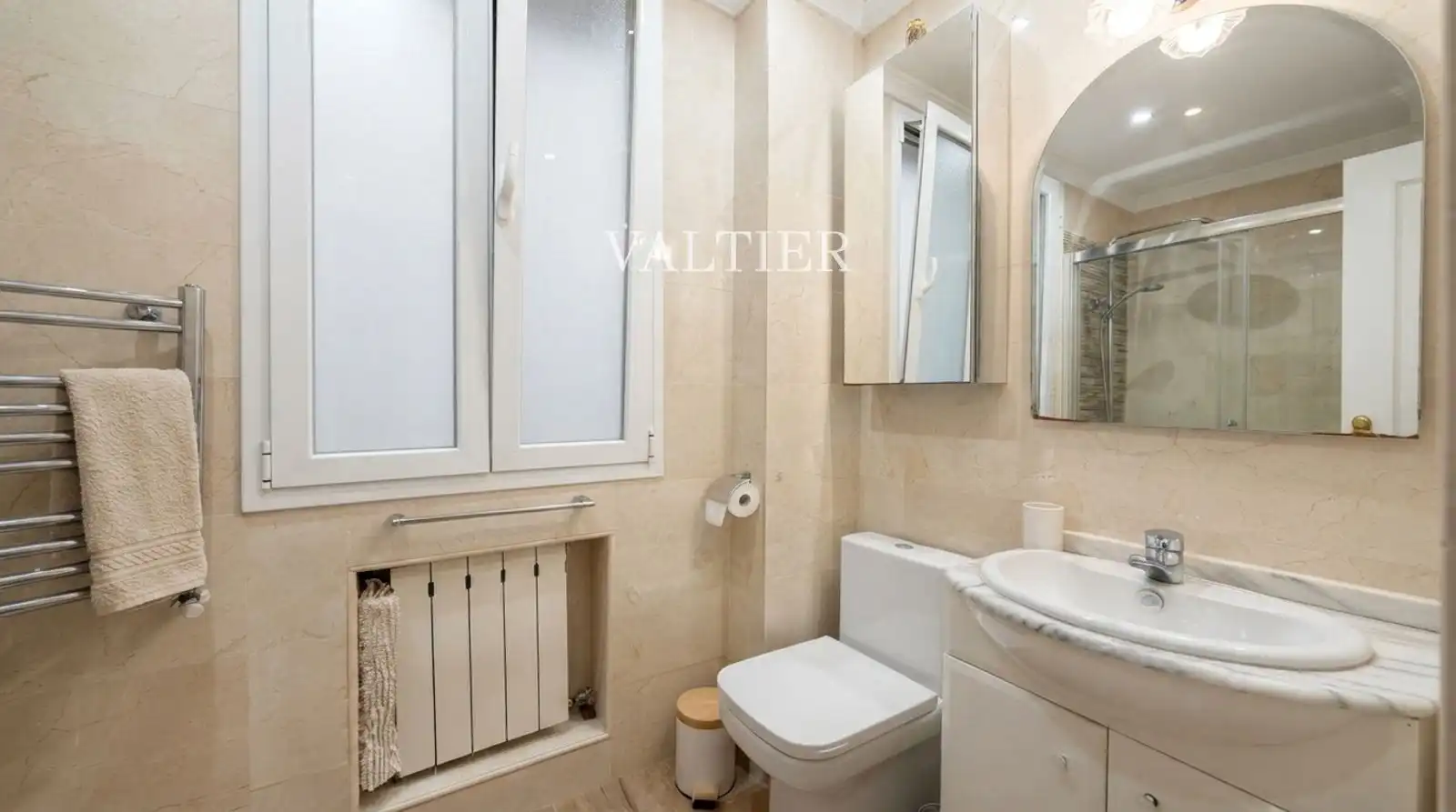 Badezimmer von Wohnung zur Miete in Retiro