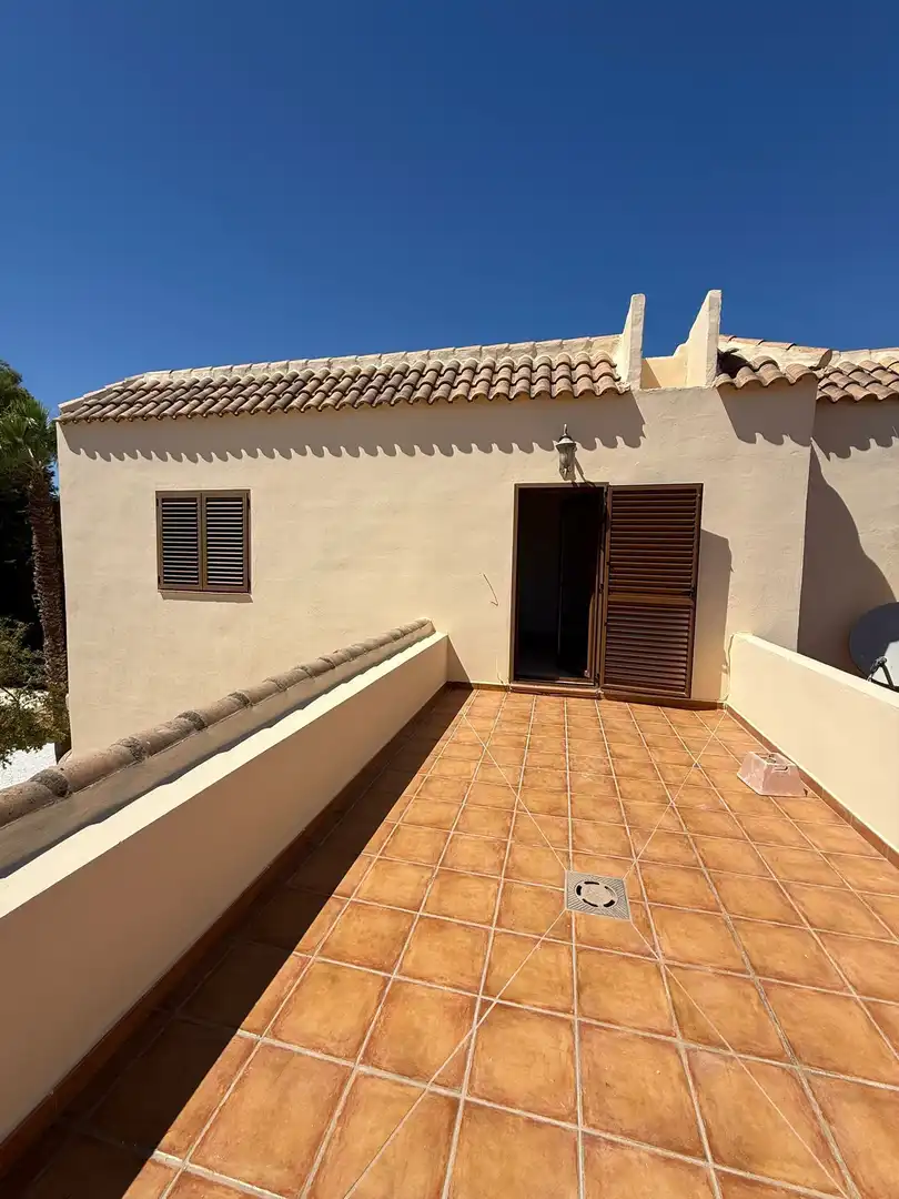 Terraza de Casa o chalet en venta en La Nucia con Jardín privado, Trastero y Piscina