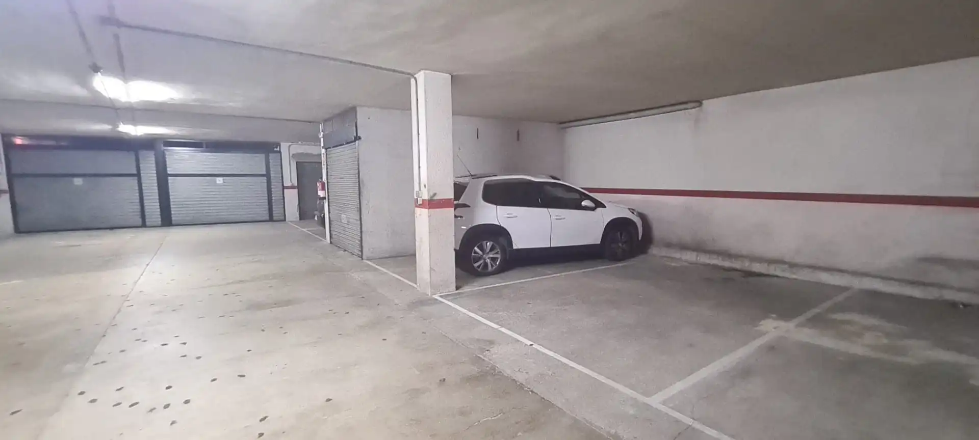 Parking of Flat for sale in Centre