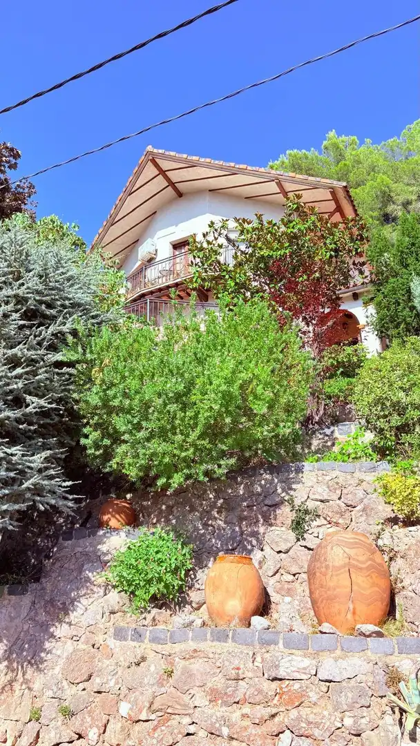 Jardí de Casa o xalet en venda en Castellar del Vallès amb Aire condicionat, Calefacció i Jardí privat