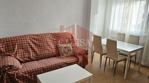 Foto 5 de Piso de alquiler en C/ Nueva San Bernardo, San Bernardo, Salamanca Capital