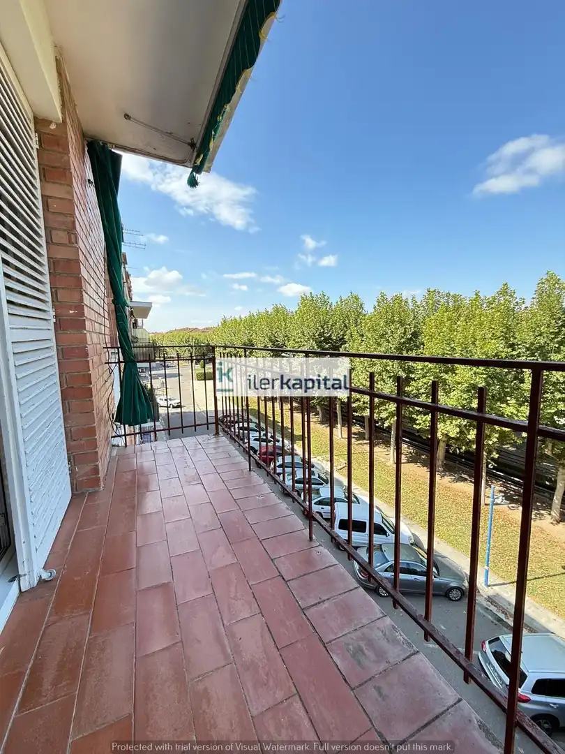 Vista exterior de Piso en venta en Mollerussa con Aire acondicionado, Calefacción y Trastero