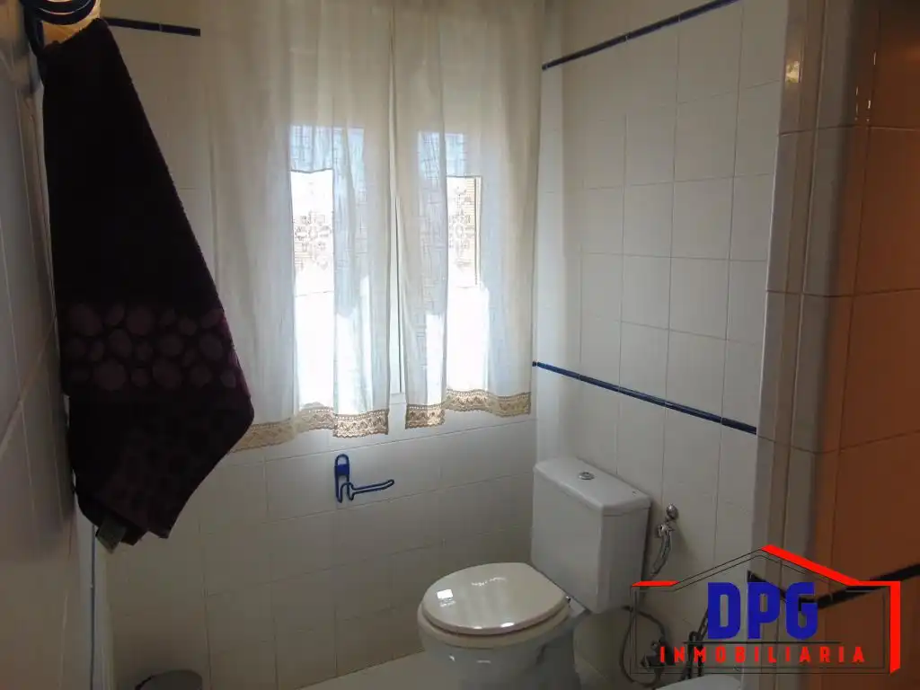 Baño de Dúplex en venta en Garrucha con Aire acondicionado, Terraza y Amueblado