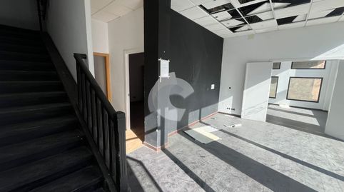 Edificio de 240m2 para reformar, compuesto por sótano, planta baja, primera planta y segunda. Ven a verlo y no pierdas la oportuni, imatge 4