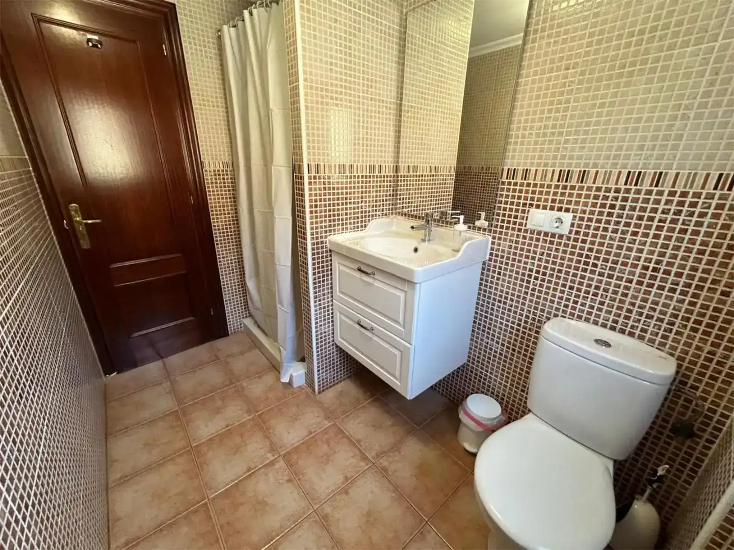Bathroom of Detached homes for rent in Valdáliga, Cantabria