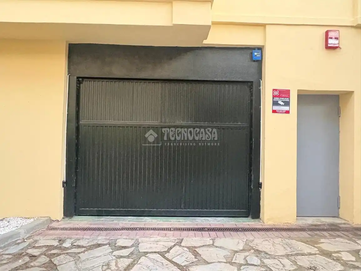 Parking of Garage for sale in Casares  with Alarm