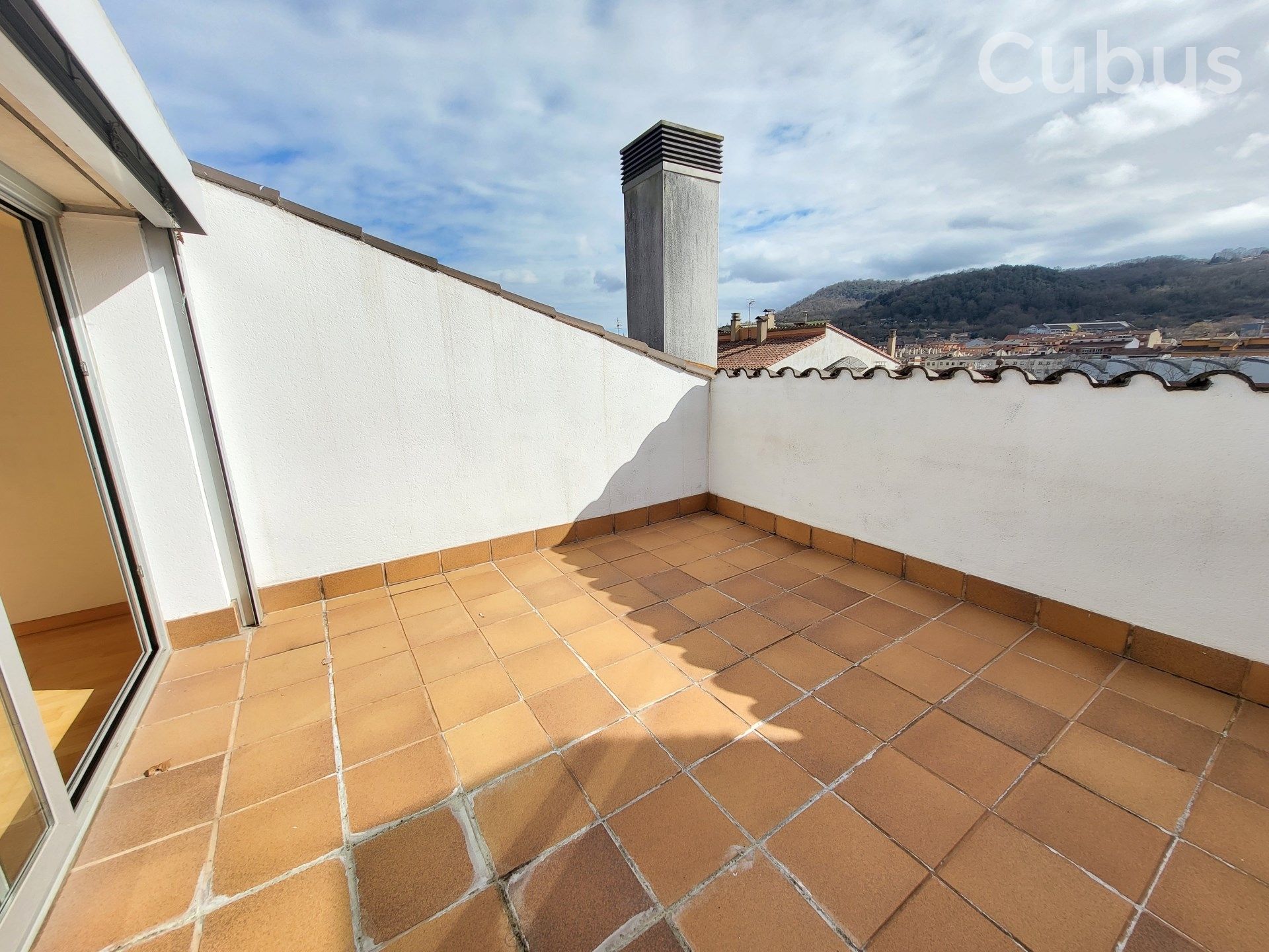 Terrassa de Dúplex en venda en Olot amb Aire condicionat, Calefacció i Terrassa