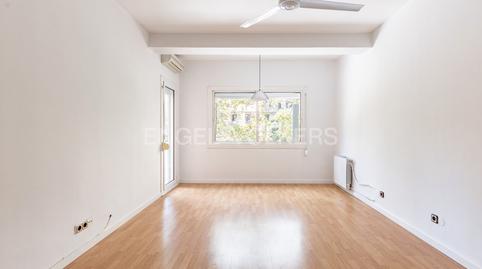 Foto 3 de Apartament en venda a Sant Antoni, Barcelona