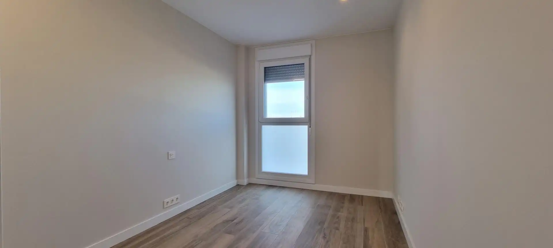 Habitación de Piso en venta en Cuarte de Huerva con Aire acondicionado, Calefacción y Jardín privado