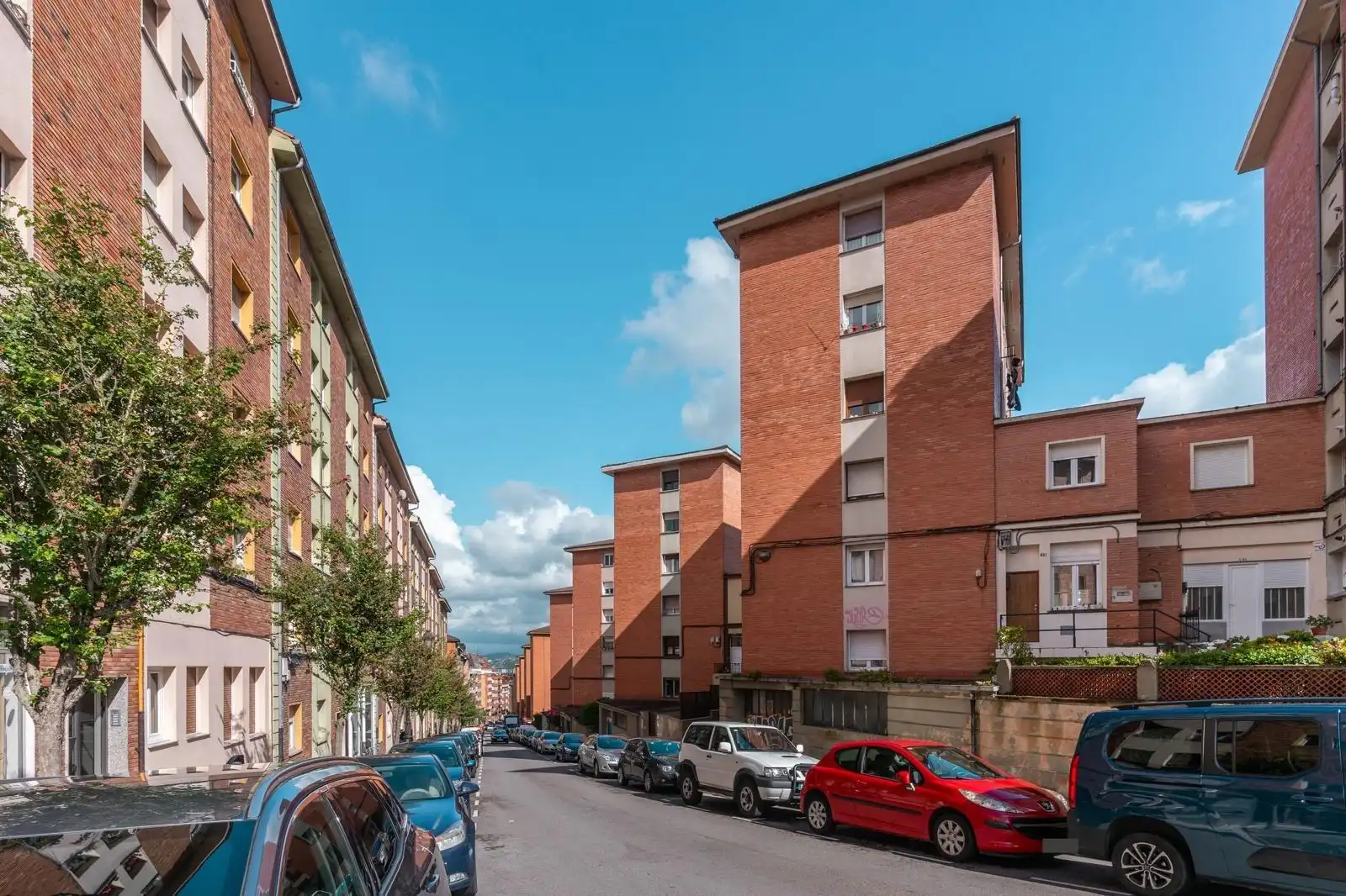 Vista exterior de Apartament en venda en Oviedo  amb Calefacció i Moblat