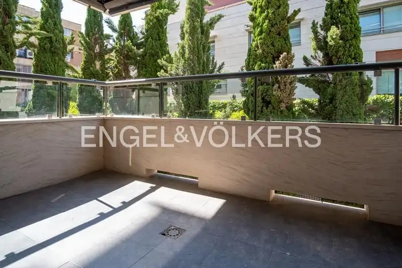 Terrasse von Wohnung zur Miete in Madrid mit Klimaanlage, Heizung und Terrasse